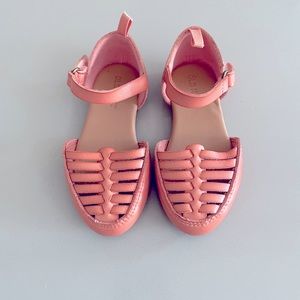 Old Navy pink toddler girl sandals size 6